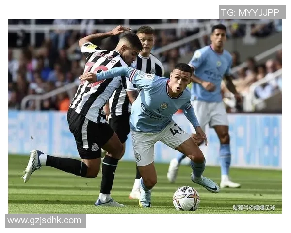 最近崛起的足球明星们展现出惊人实力引领全球足球新潮流 最近崛起的足球明星们展现出惊人实力引领全球足球新潮流