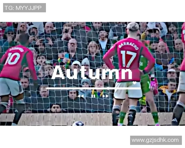 日本拍照足球明星盘点及其在球场外的魅力瞬间 日本拍照足球明星盘点及其在球场外的魅力瞬间